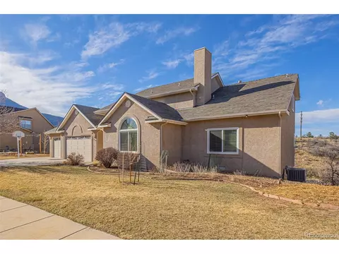 2550 Kinderhook Ln, Colorado Springs, CO 80919