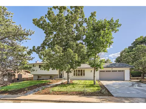 2810 Regis Dr, Boulder, CO 80305
