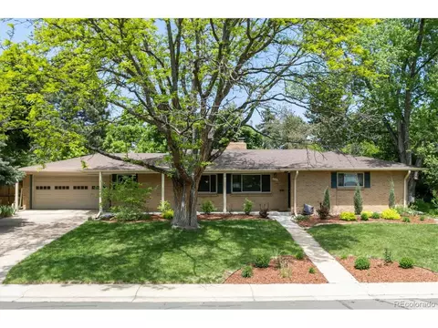2564 S Holly Pl, Denver, CO 80222