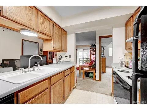 519 Wright St #305, Lakewood, CO 80228 photo 6