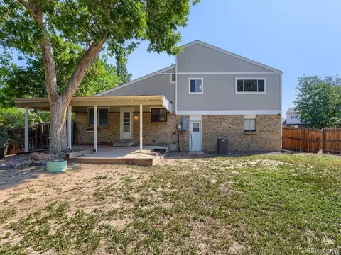 Exterior - 15232 E Radcliff Dr, Aurora, CO 80015 photo 5 of 8