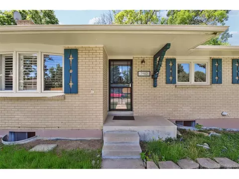 7952 E Kenyon Dr, Denver, CO 80237 photo 2