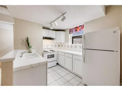 215 E 11th Ave #C3, Denver, CO 80203 photo 12