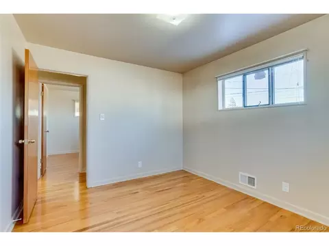593 E 111th Pl, Northglenn, CO 80233 photo 16