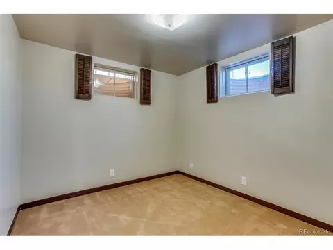 593 E 111th Pl, Northglenn, CO 80233 photo 22