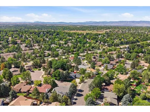View/Area - 7016 Euclid Dr, Centennial, CO 80111 photo 3 of 5