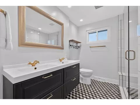Bath - 7016 Euclid Dr, Centennial, CO 80111 photo 2 of 5