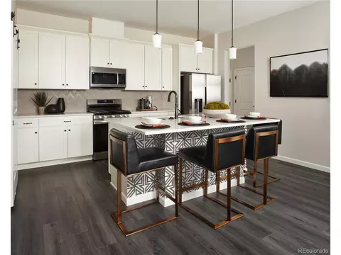 6153 N Ceylon St #5-305, Denver, CO 80249