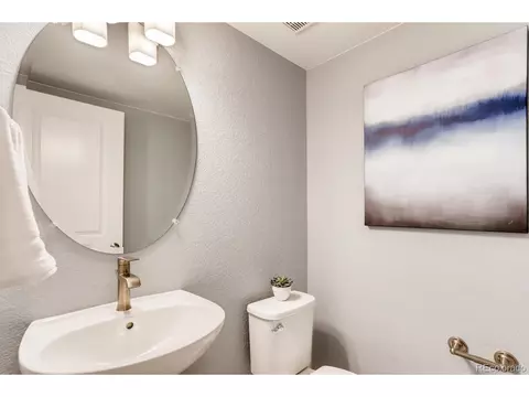 Undisclosed, Aurora, CO 80018 photo 15