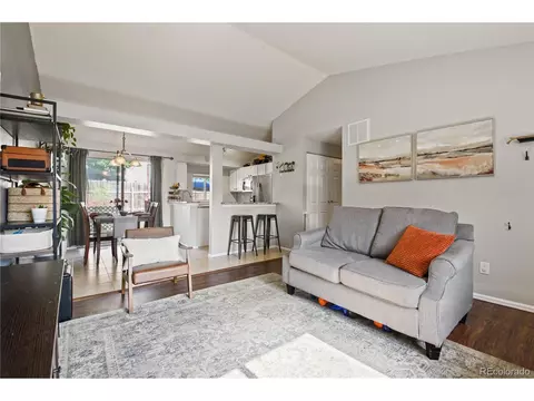 2173 Hackberry Cir, Longmont, CO 80501 photo 2