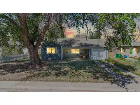 2331 Moline St, Aurora, CO 80010