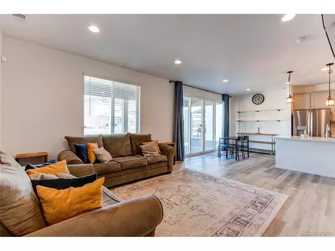27330 E 10th Dr, Aurora, CO 80018 photo 9