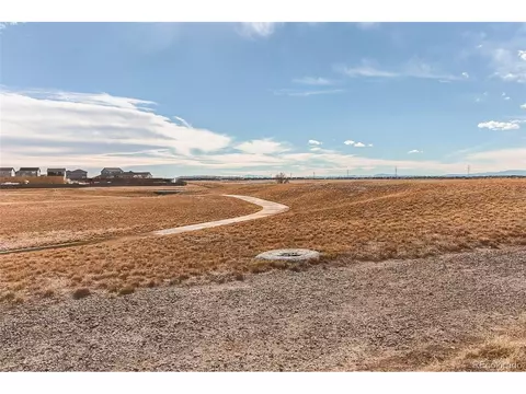 27330 E 10th Dr, Aurora, CO 80018 photo 32