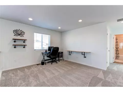 27330 E 10th Dr, Aurora, CO 80018 photo 14