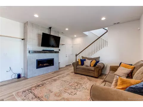 27330 E 10th Dr, Aurora, CO 80018 photo 10