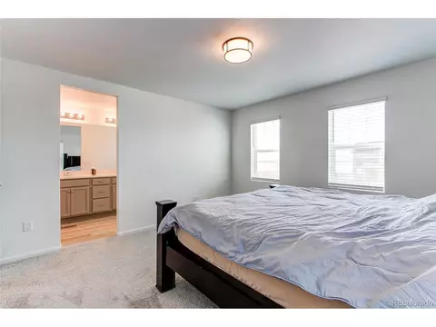 27330 E 10th Dr, Aurora, CO 80018 photo 17