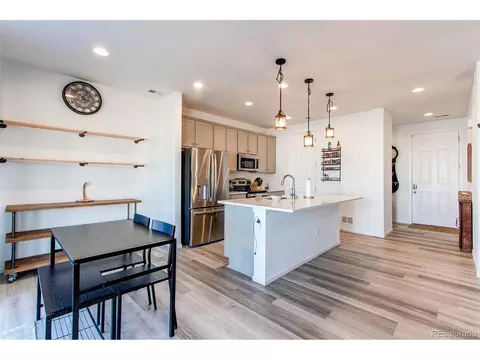 27330 E 10th Dr, Aurora, CO 80018 photo 5