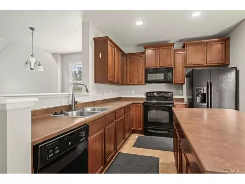 25064 E 5th Ave, Aurora, CO 80018 photo 7