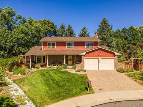 2427 S Dover Ct, Lakewood, CO 80227