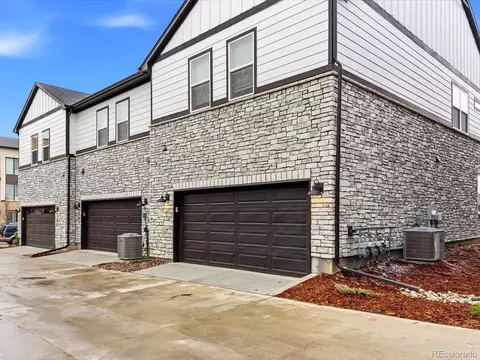Exterior - 744 N Rome St, Aurora, CO 80018 photo 4 of 4