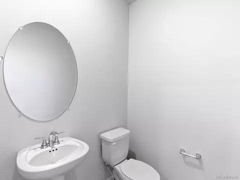 Bath - 744 N Rome St, Aurora, CO 80018 photo 3 of 4