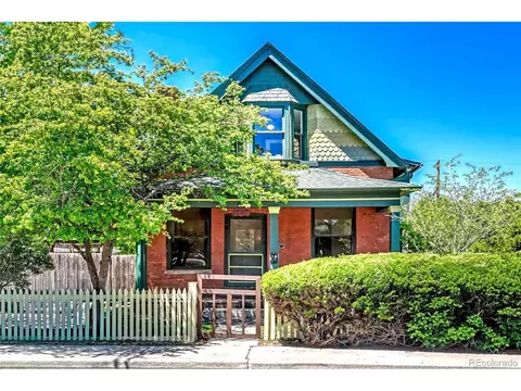 1557 Dallas St, Aurora, CO 80010