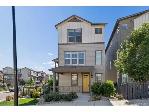 8871 Southurst St, Littleton, CO 80129