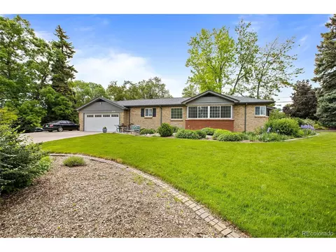 835 Flower St, Lakewood, CO 80215