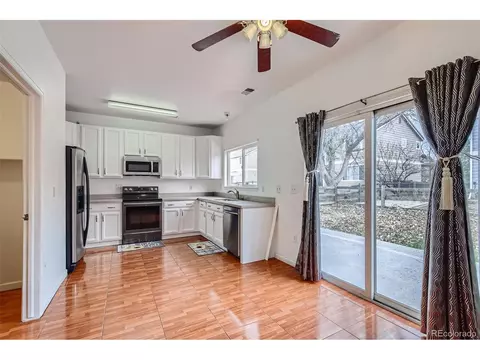 19496 E 59th Dr, Aurora, CO 80019 photo 3