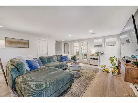 Living - 924 Kelly Rd, Boulder, CO 80302 photo 5 of 5