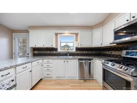 201 E Maple St, Elizabeth, CO 80107 photo 4