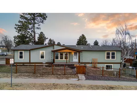 201 E Maple St, Elizabeth, CO 80107