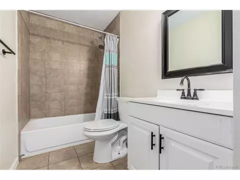1073 Wheeling St, Aurora, CO 80011 photo 27