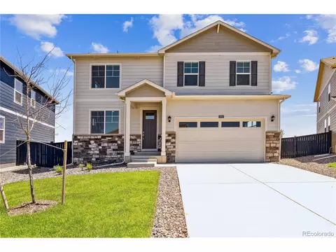 7300 27th Street Ln, Greeley, CO 80634