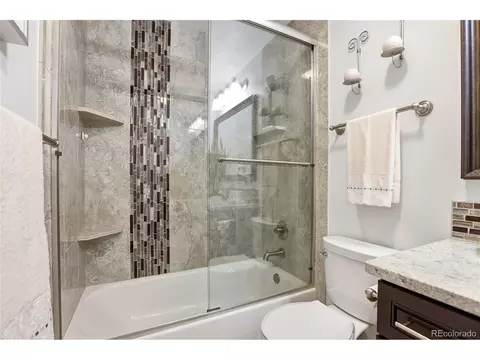 Bath - 12946 E 2nd Ave, Aurora, CO 80011 photo 4 of 5