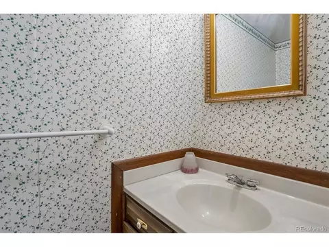 Bath - 4729 Chatham St, Boulder, CO 80301 photo 1 of 4