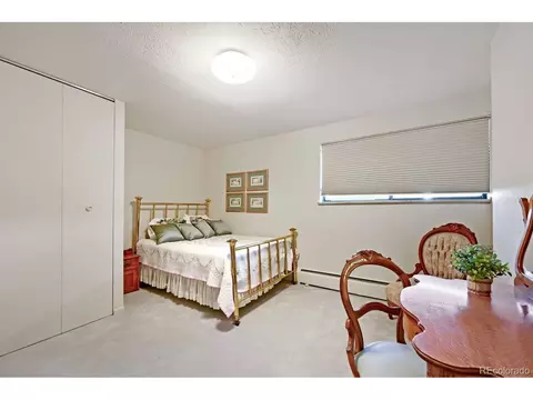 Bedroom - 325 Mohawk Dr, Boulder, CO 80303 photo 5 of 7