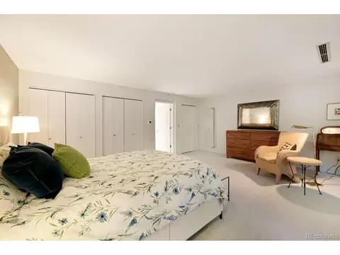 Bedroom - 325 Mohawk Dr, Boulder, CO 80303 photo 2 of 7