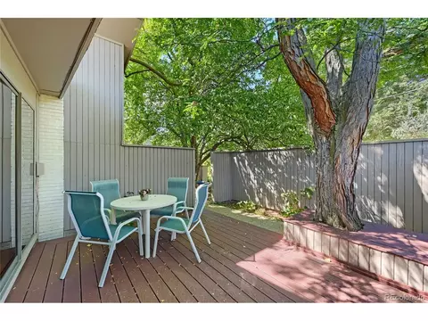 Exterior - 325 Mohawk Dr, Boulder, CO 80303 photo 2 of 10