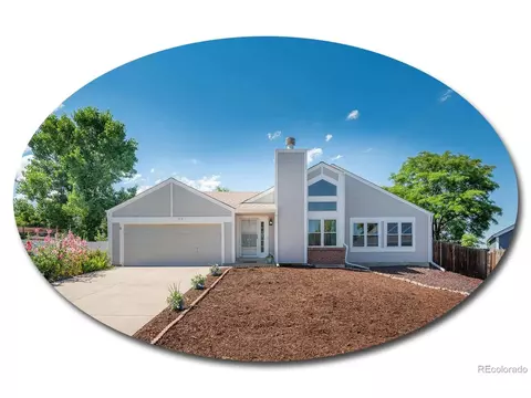 712 S Granby Cir, Aurora, CO 80012
