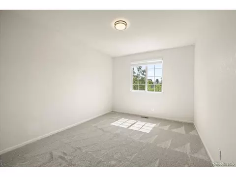 2851 E 111th Dr, Northglenn, CO 80233 photo 18