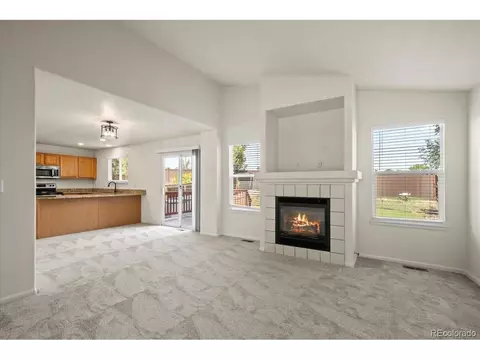 2851 E 111th Dr, Northglenn, CO 80233 photo 8