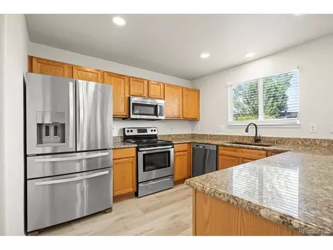 2851 E 111th Dr, Northglenn, CO 80233 photo 12