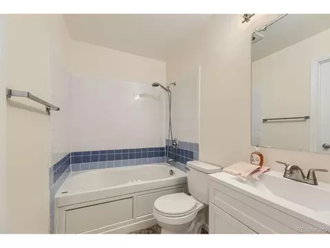 16094 E Adriatic Pl, Aurora, CO 80013 photo 7