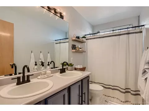 18196 E Baltic Pl, Aurora, CO 80013 photo 17