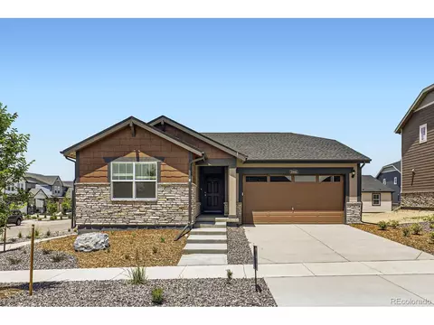 21935 E 39th Pl, Aurora, CO 80019