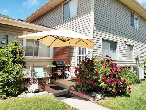 3355 S Flower St #151, Lakewood, CO 80227