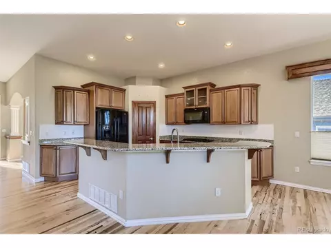 23931 Easter Pl, Aurora, CO 80016 photo 7