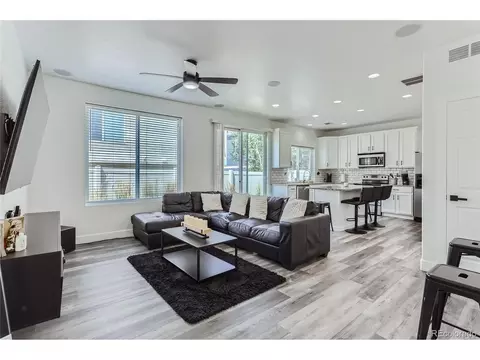 18646 E 47th Ave, Denver, CO 80249 photo 5