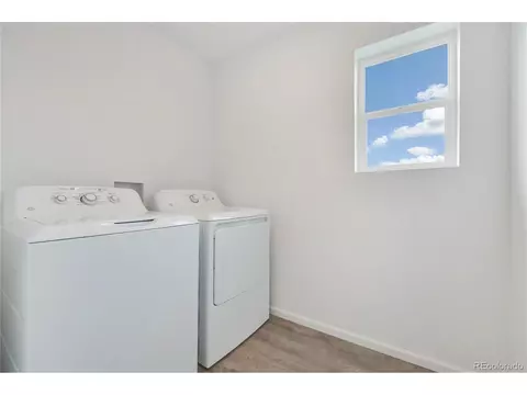 27655 E 10th Dr, Aurora, CO 80018 photo 16